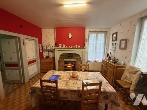 VIMOUTIERS MAISON BRIQUES 4 CHAMBRES 