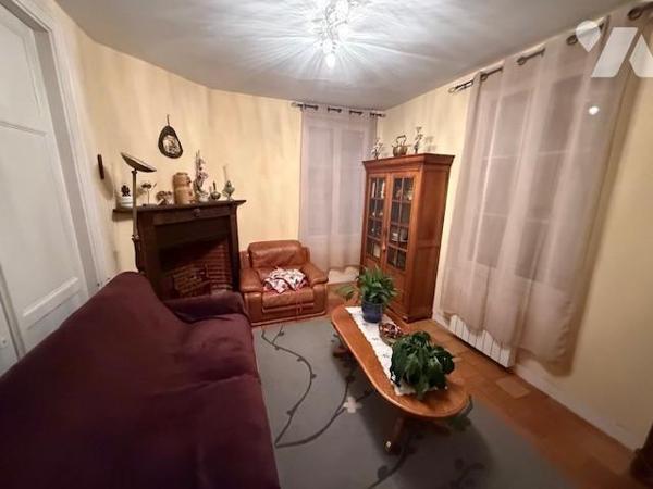VIMOUTIERS MAISON BRIQUES 4 CHAMBRES 