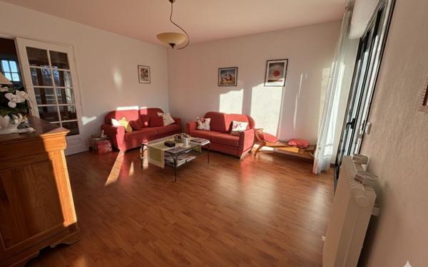 Appartement à vendre    4 pièces • 79 m2 Pau