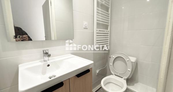 Location Appartement 2 pièces 45 m² - Saint-étienne 42000