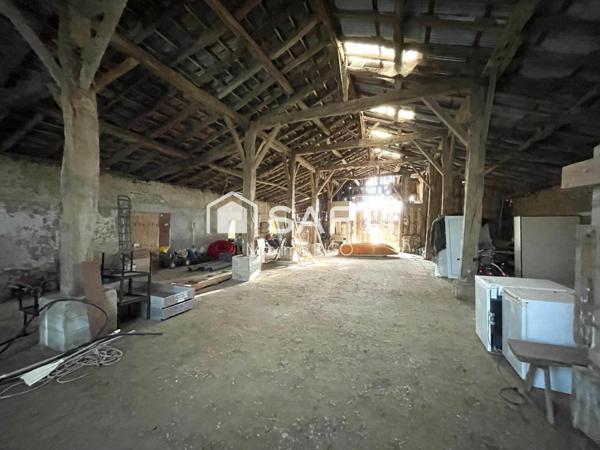 Corps de ferme 287m² à restaurer