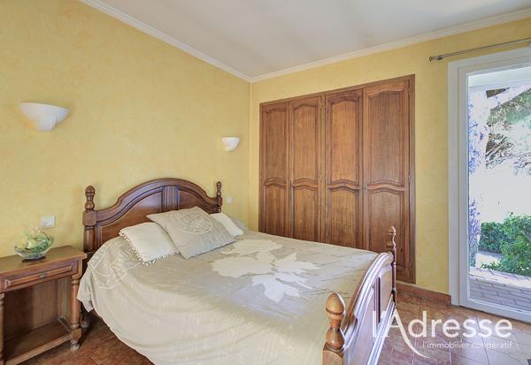Maison FURIANI 7 pièces 207 m2 avec piscine .