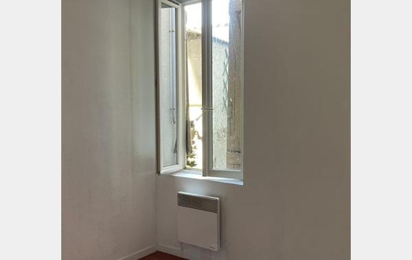 Vente Immeuble En centre-ville Maringues   