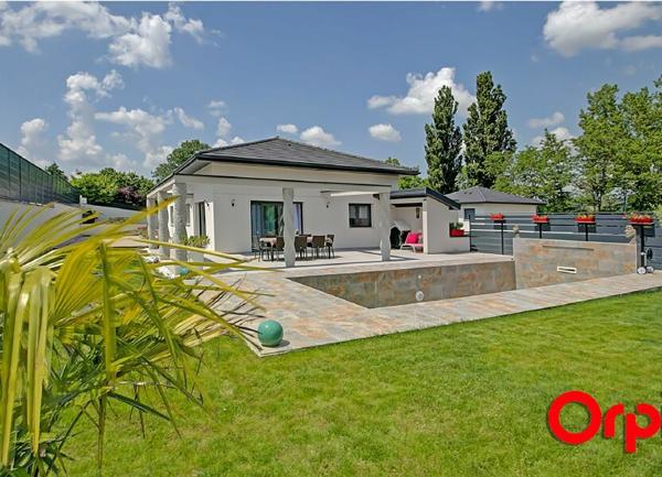 Maison à vendre    5 pièces •  Bourgoin-Jallieu