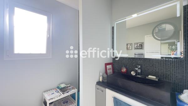 Maison 5 pièces - 146 m²