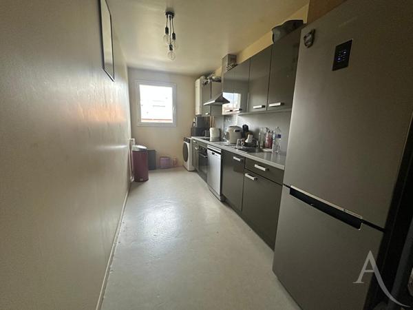 Appartement Mantes La Ville 3 pièce(s) 68.46 m2