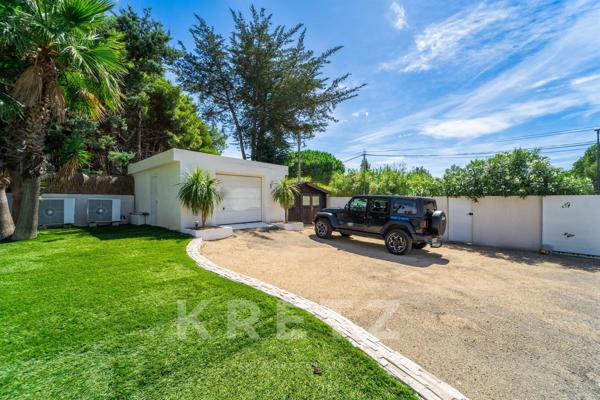 Villa d'architecte contemporaine en bord de mer