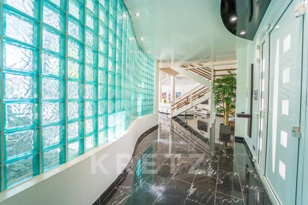 Villa d'architecte contemporaine en bord de mer