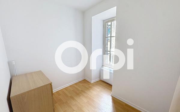 Appartement à louer    2 pièces •  Saint-Flour