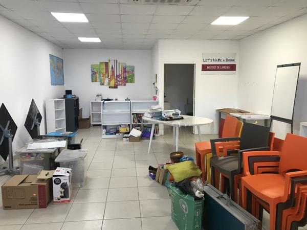 Petit-Bourg (97170) BUREAU