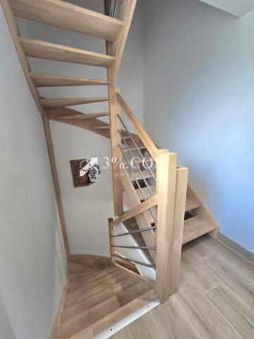 Maison 6 pièce(s) 4 chambre(s) 138 m²