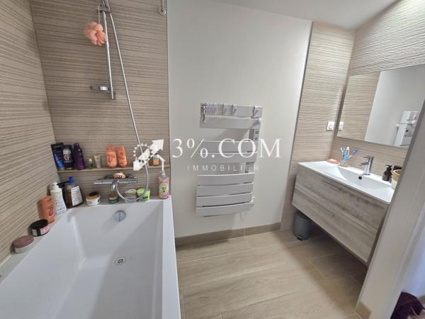 Maison 6 pièce(s) 4 chambre(s) 138 m²
