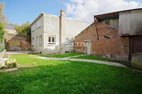 Maison de 110 m², 6 pièces dont 3 CH, avec un jardin, garage Nesle (80190)