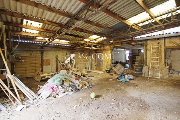 Maison de 110 m², 6 pièces dont 3 CH, avec un jardin, garage Nesle (80190)