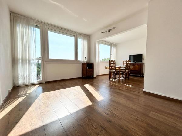 A VENDRE : T3 à LILLE • • 219 000 € FAI • Réf. 1970
