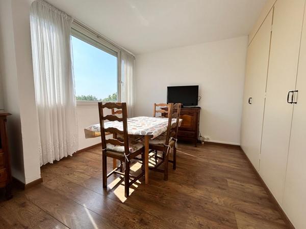 A VENDRE : T3 à LILLE • • 219 000 € FAI • Réf. 1970