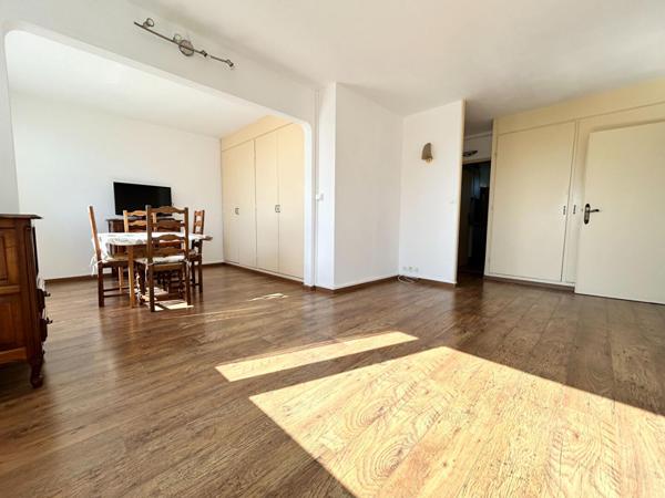 A VENDRE : T3 à LILLE • • 219 000 € FAI • Réf. 1970