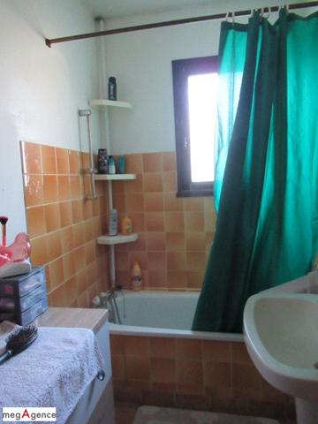 Maison à Saint-Germain-des-Fossés, 03260 - 8 pièces 137m²