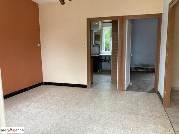 Maison à Saint-Germain-des-Fossés, 03260 - 8 pièces 137m²