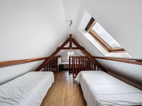 Maison de ville avec jardin – Pont-l’Évêque