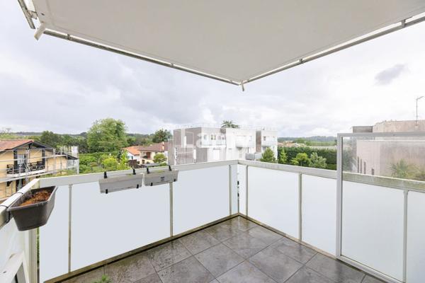 T2 avec balcon et stationnement –  la butte-aux-cailles