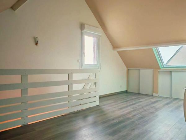 Beau T3 en duplex face à la baie