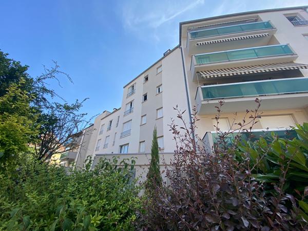 Appartement Dijon 3 pièce(s) 62.22 m2+LOGGIA+GARAGE+CAVE