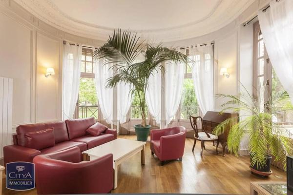 Local commercial à vendre