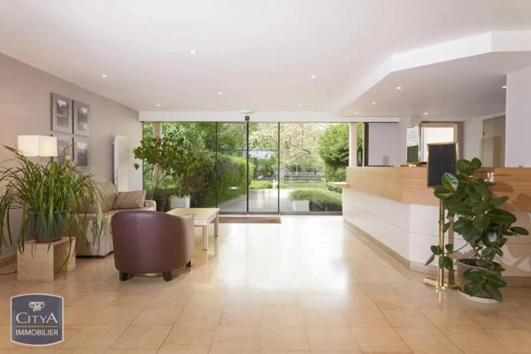 Local commercial à vendre