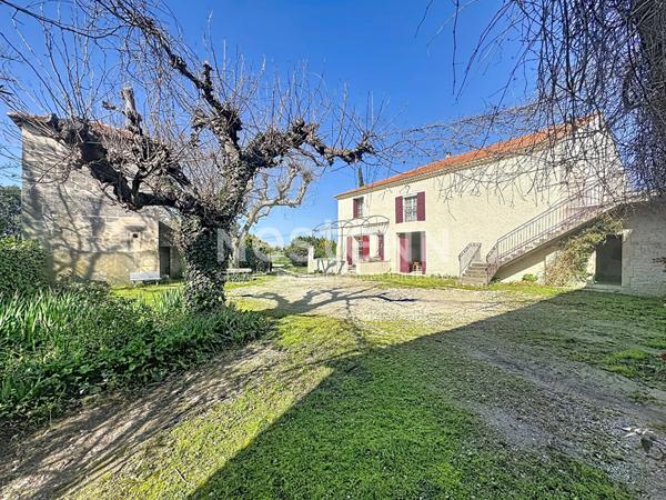 Maison d'exception 8 pièces 159 m² | 270 m² de surface utile sur un terrain de 8934 m²