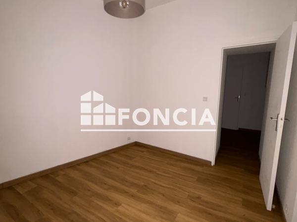 Location Studio meublé 16.66 m² - 2 RUE CHEVREUL Angers 49100