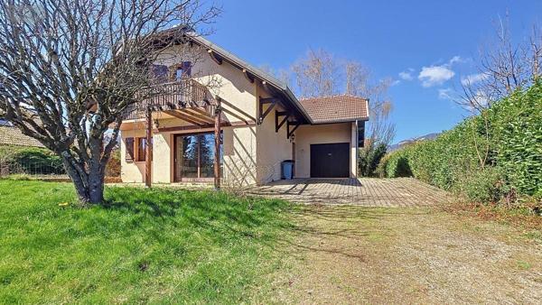 Maison à vendre à Cessy dans l'Ain (01170), ref : 01047-711