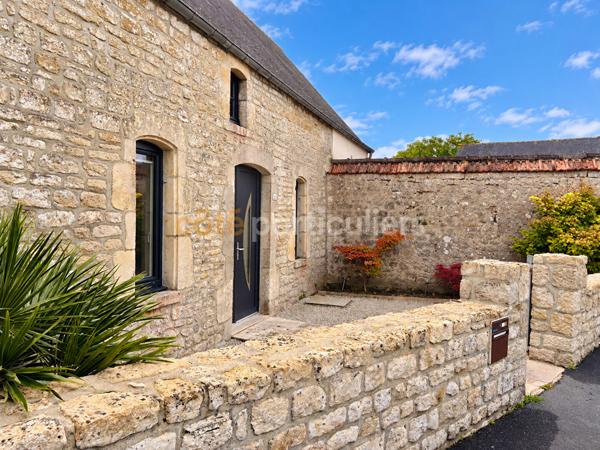 Vente
                Maison100 m² - 5 Pièces -
                    VALOGNES (50700)