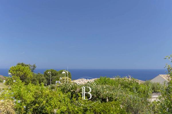 Sari-Solenzara, Villa 4 Chambres -  207 m² à vendre