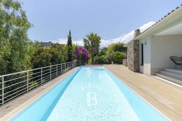 Sari-Solenzara, Villa 4 Chambres -  207 m² à vendre