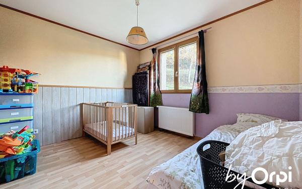 Maison à vendre    8 pièces • 169 m2 Murol