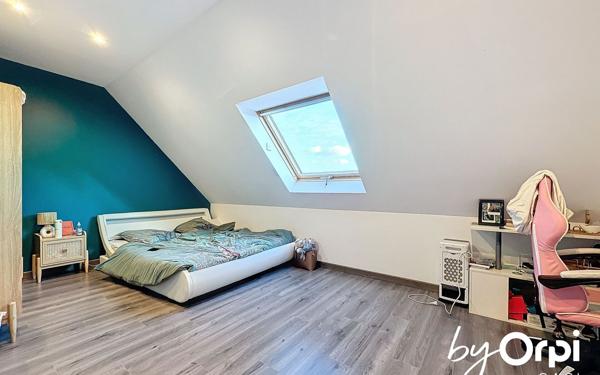 Maison à vendre    8 pièces • 169 m2 Murol