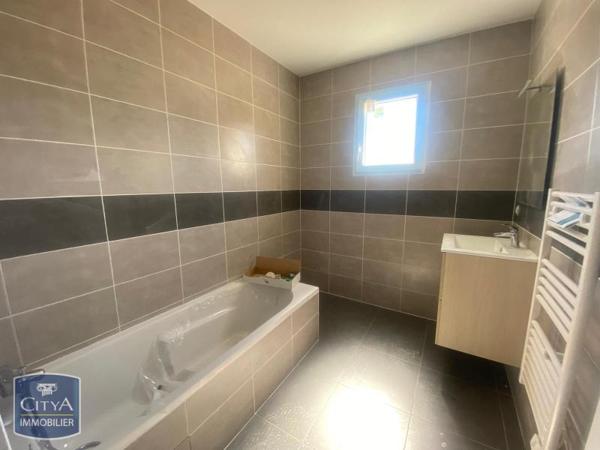 Maison à louer 4 pièces 90.82m² La Chapelle-de-la-Tour (38110)