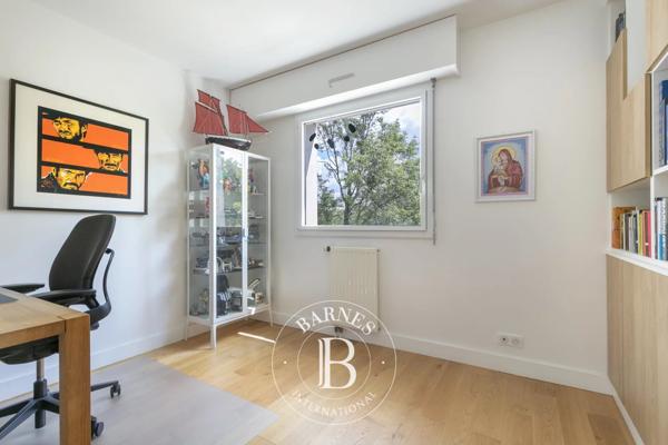 Rueil-Malmaison, Appartement 4 Chambres -  158 m² à vendre