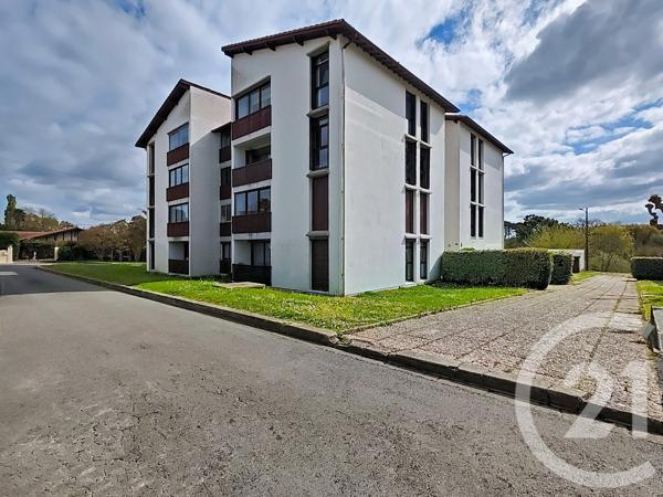 Appartement F5 à vendre  5 pièces - 96,43 m 2   BOUCAU  - 64