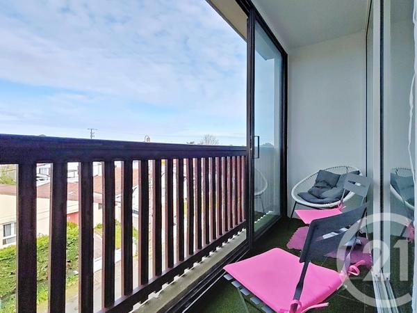 Appartement F5 à vendre  5 pièces - 96,43 m 2   BOUCAU  - 64