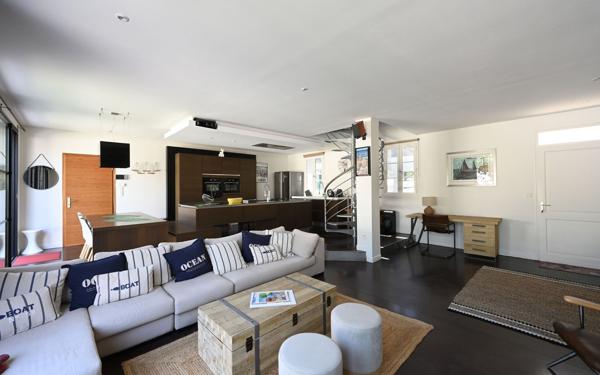 Maison à vendre    5 pièces • 180 m2 Saint-Martin-de-Ré