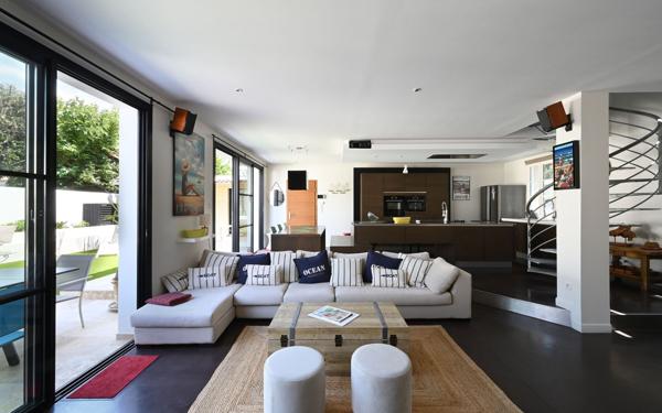 Maison à vendre    5 pièces • 180 m2 Saint-Martin-de-Ré