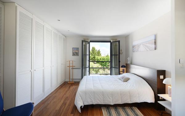 Maison à vendre    5 pièces • 180 m2 Saint-Martin-de-Ré