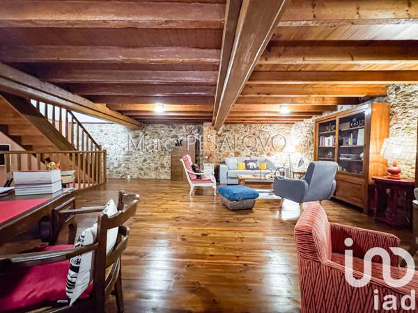 Maison 6 pièces de 222 m² à Saint-Laurent-de-la-Salanque (66250)