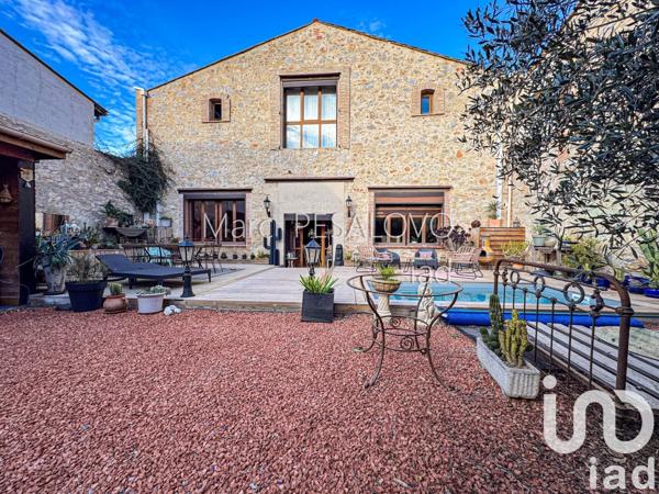 Maison 6 pièces de 222 m² à Saint-Laurent-de-la-Salanque (66250)