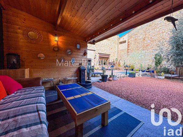 Maison 6 pièces de 222 m² à Saint-Laurent-de-la-Salanque (66250)