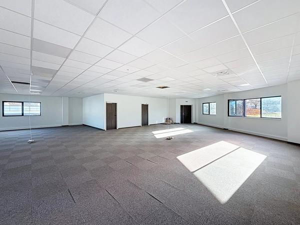 Location Bureau 1 pièces 310 m2 à Bourgoin-Jallieu