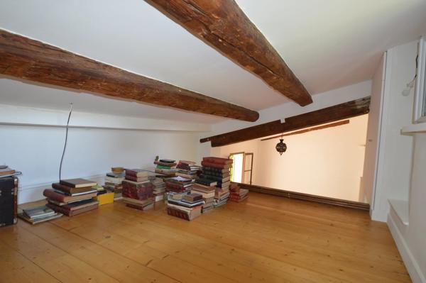 Rare appartement villa avec jardin privatif aux Milles, Aix-En-Provence