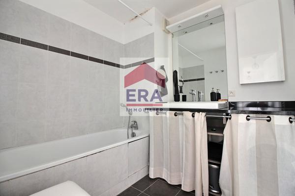 Appartement La Plaine Saint Denis 3 pièce(s) 58.90 m2